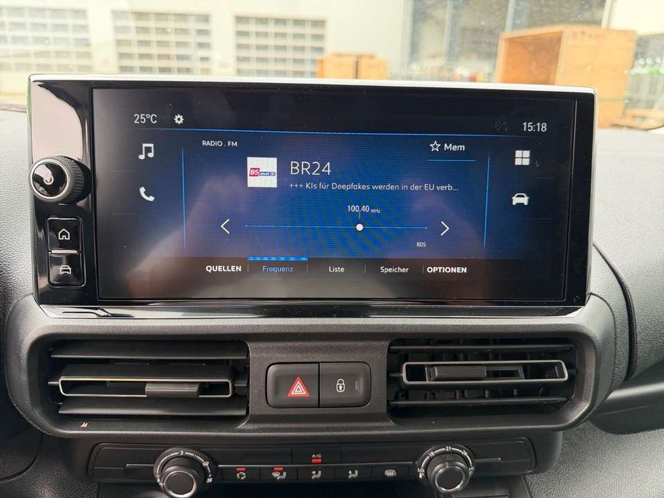 Car picture 12