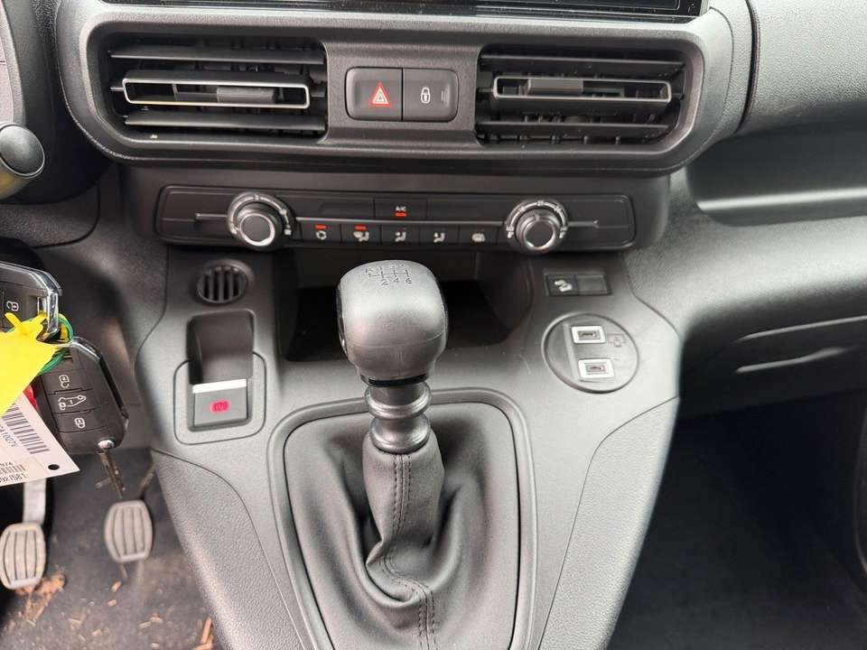 Car picture 13