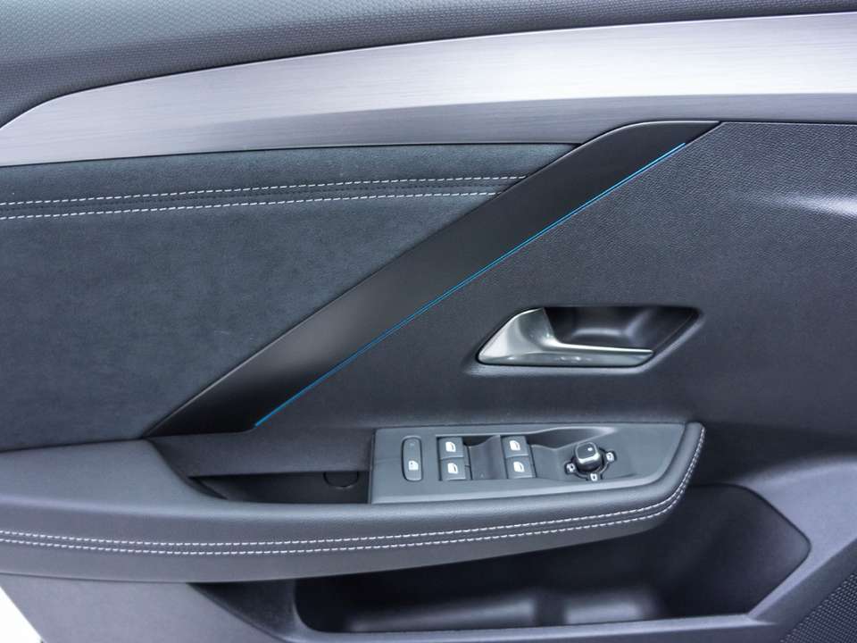 Car picture 6