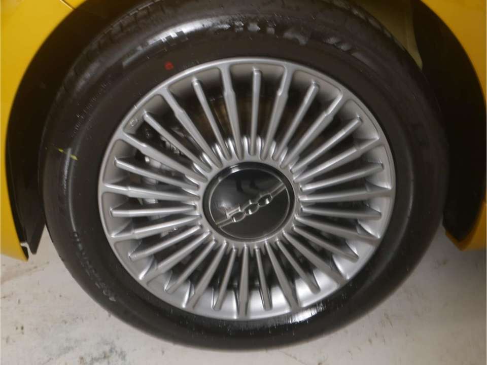 Car picture 9