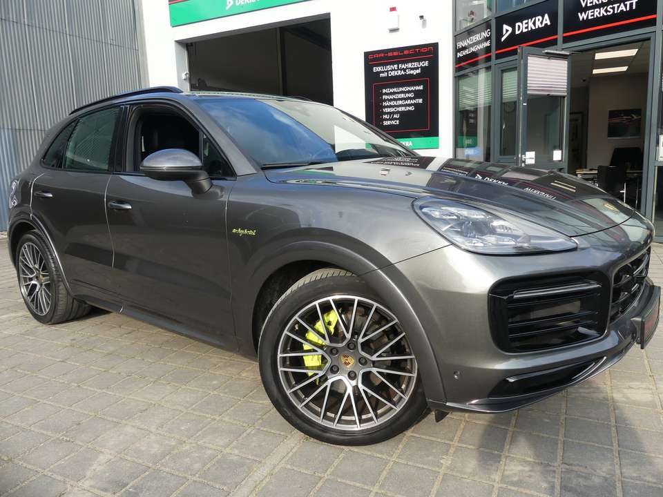 Porsche Cayenne - Imagem 1