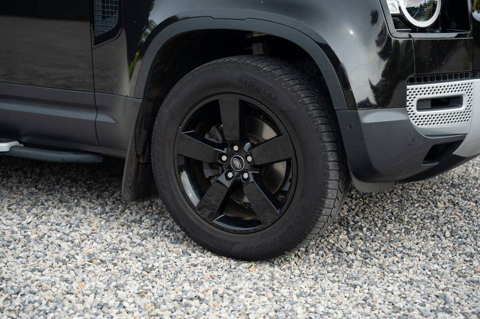 Land Rover Defender - Imagem 5
