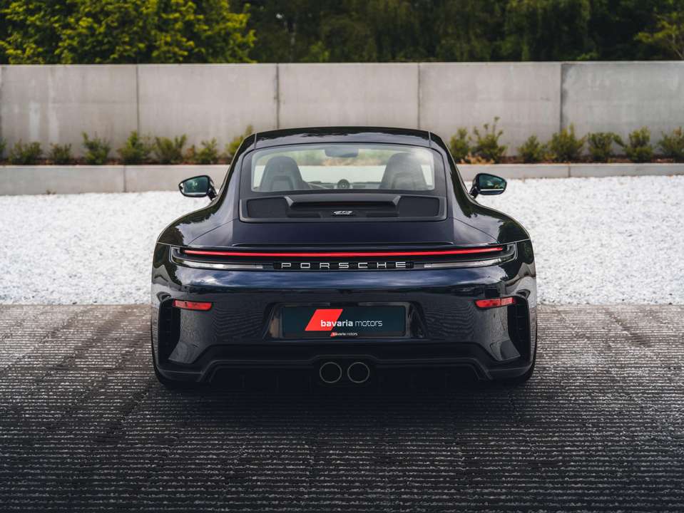 Porsche 992 - Imagem 8