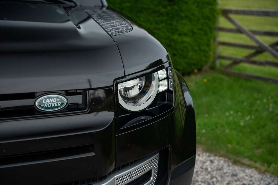 Land Rover Defender - Imagem 7