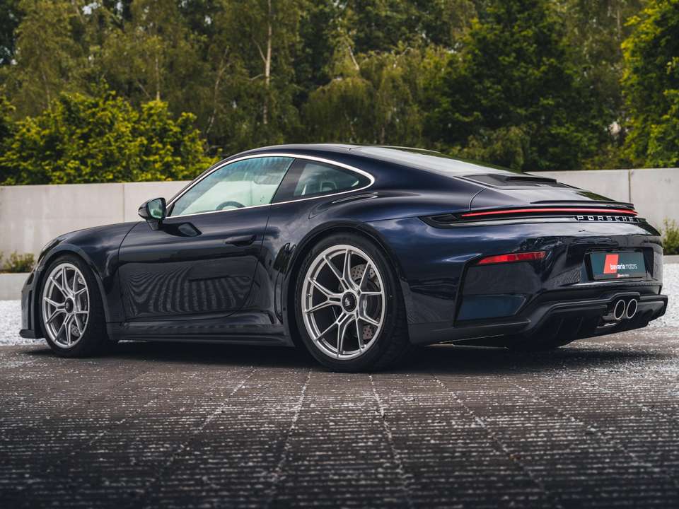 Porsche 992 - Imagem 9