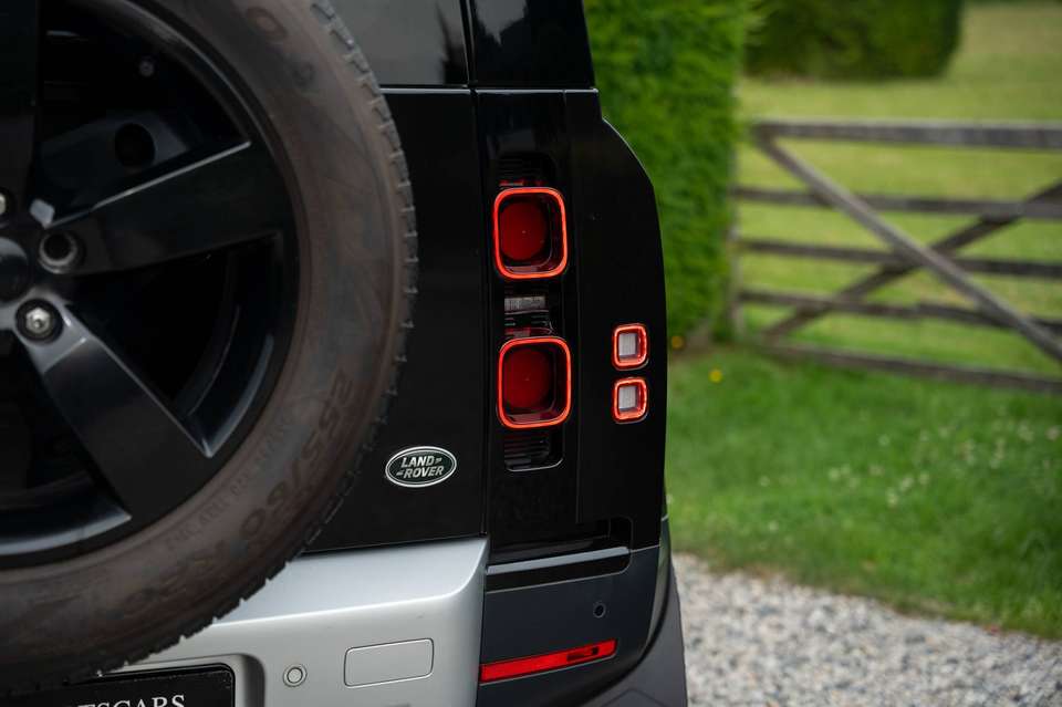 Land Rover Defender - Imagem 10