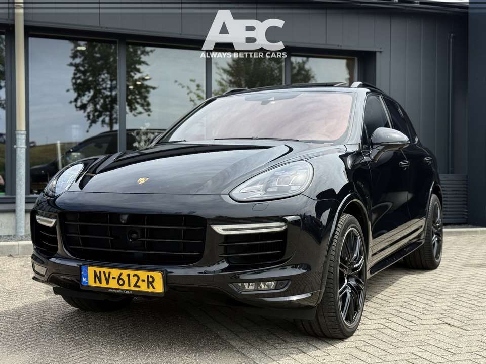 Porsche Cayenne - Imagem 1