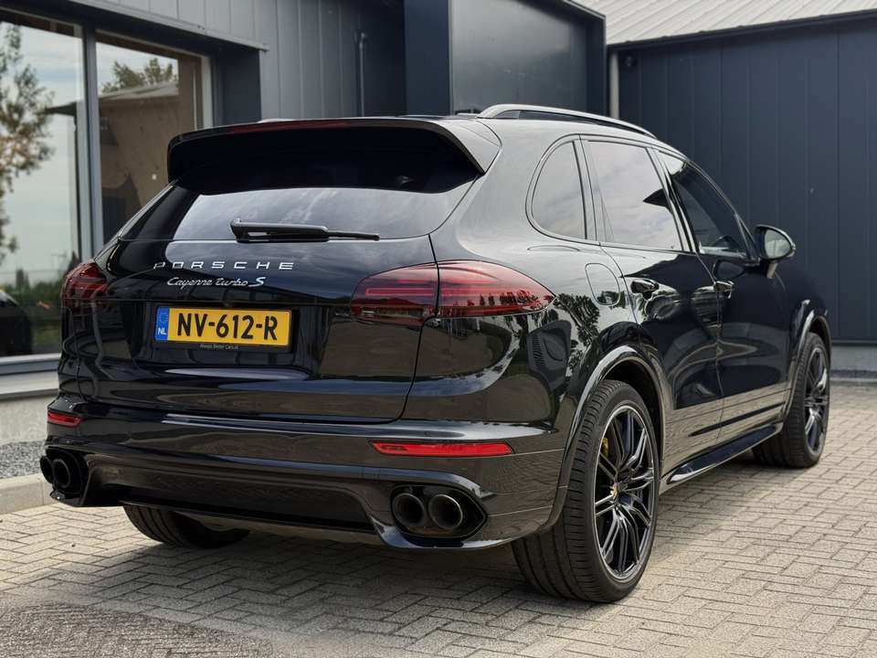 Porsche Cayenne - Imagem 4