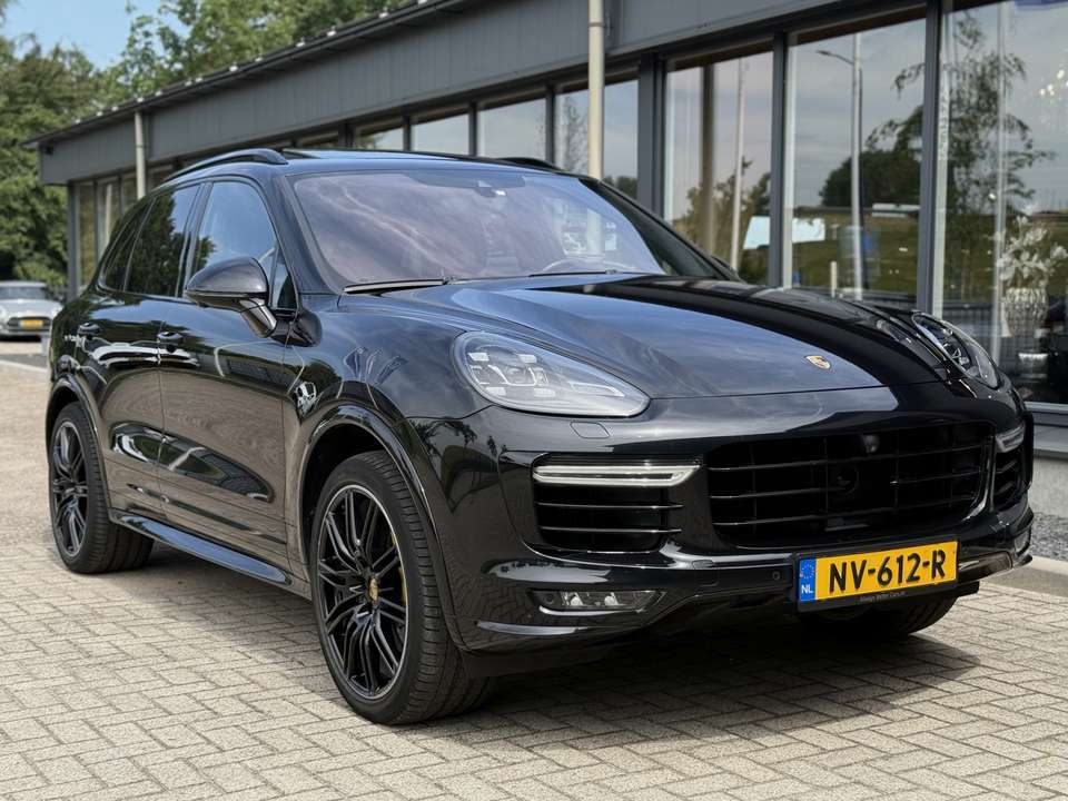 Porsche Cayenne - Imagem 5