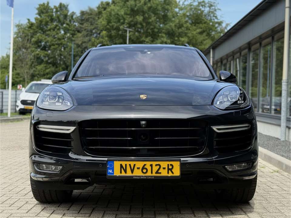 Porsche Cayenne - Imagem 6