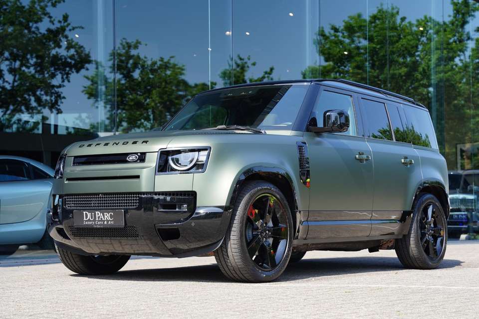 Land Rover Defender - Imagem 1