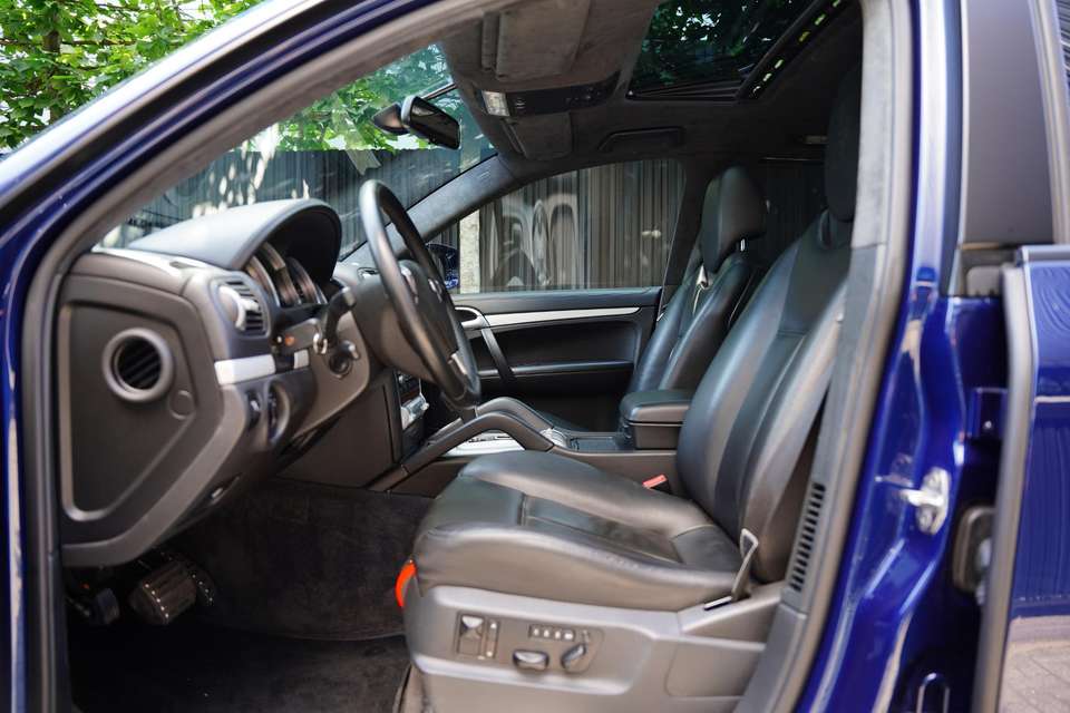 Porsche Cayenne - Imagem 5