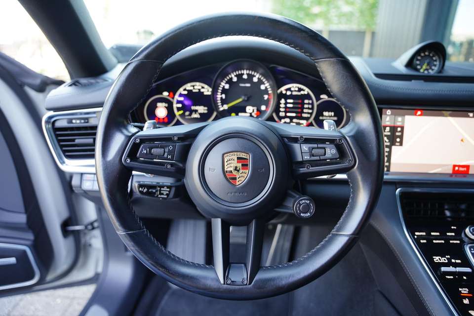 Porsche Panamera - Imagem 8