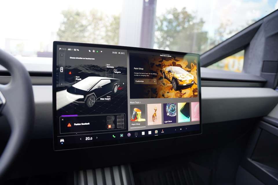Tesla Cybertruck - Imagem 10