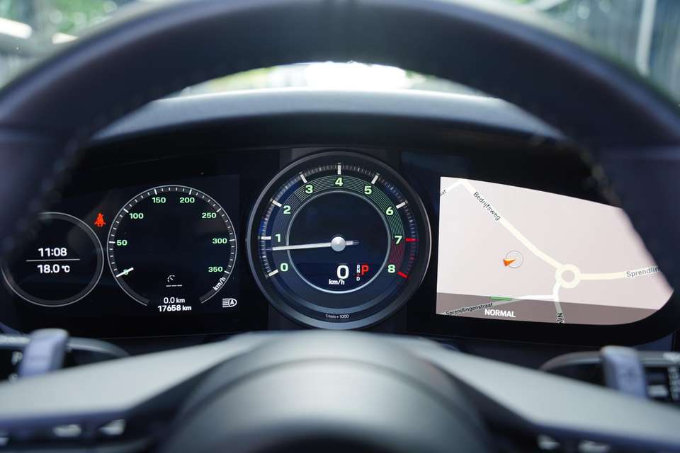 Porsche 992 - Imagem 12