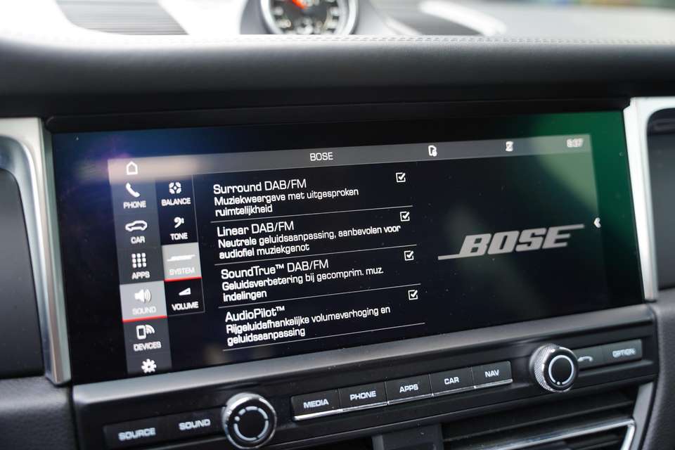 Porsche Macan - Imagem 13