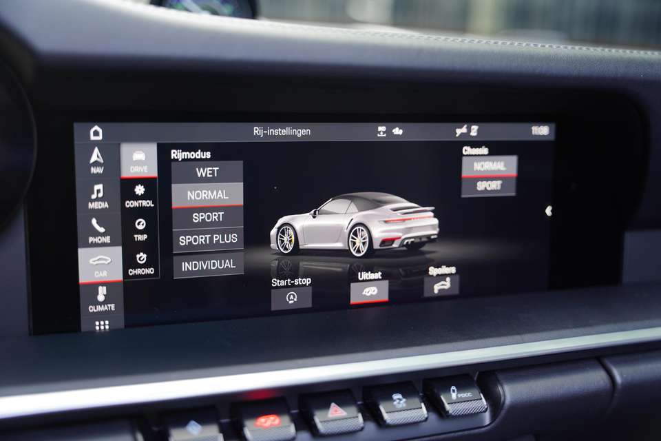 Porsche 992 - Imagem 16