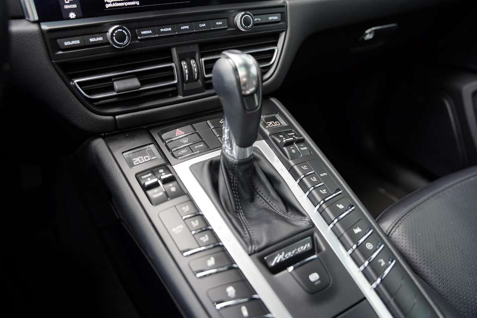 Porsche Macan - Imagem 14