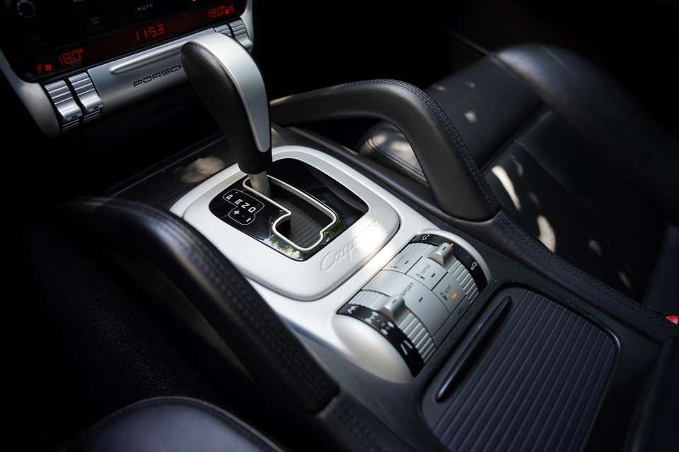 Porsche Cayenne - Imagem 13