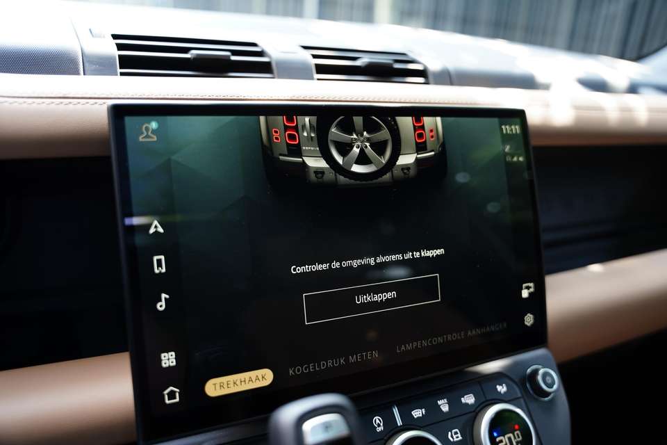 Land Rover Defender - Imagem 14