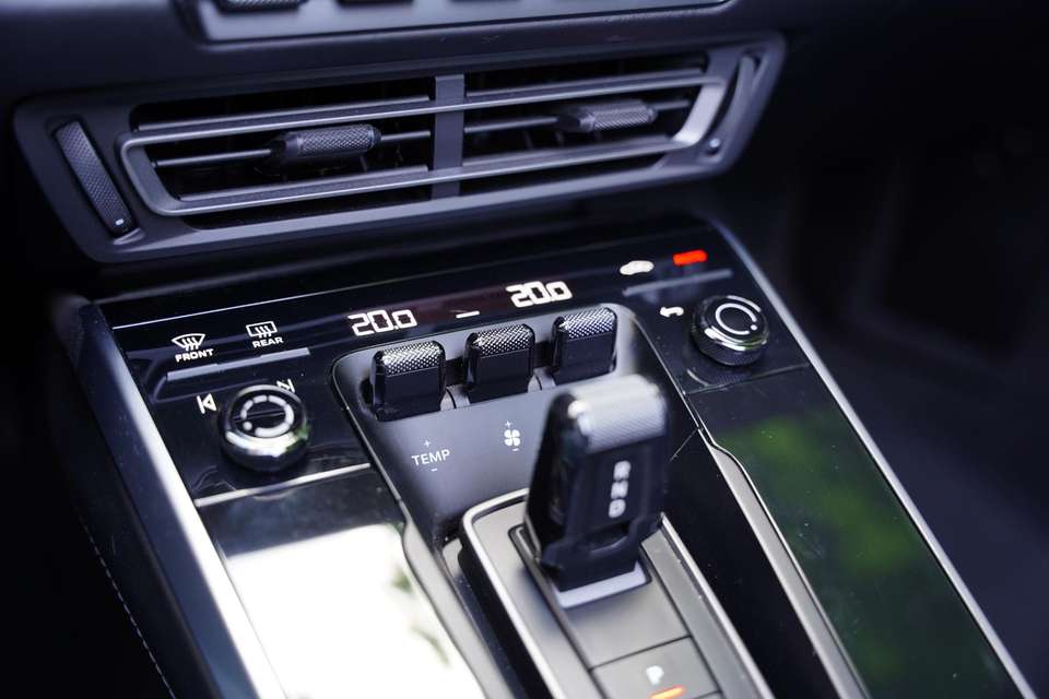 Porsche 992 - Imagem 20