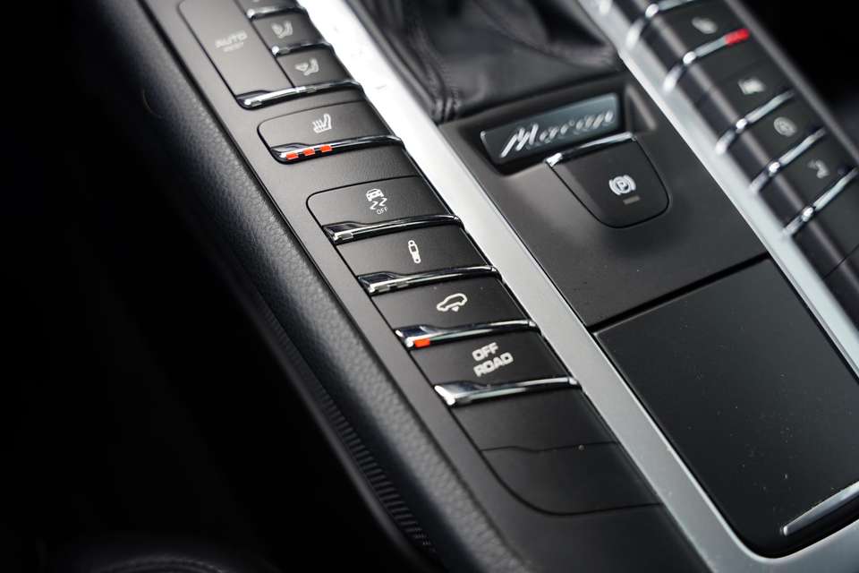 Porsche Macan - Imagem 17