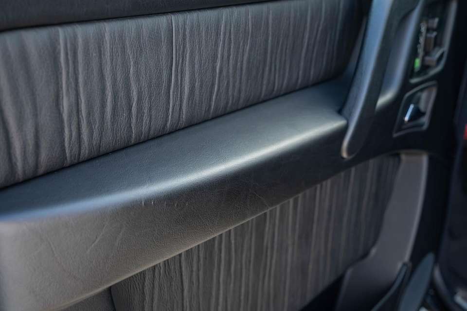 Mercedes-Benz G 500 - Imagem 9