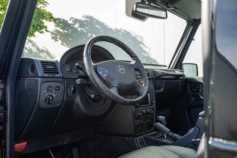 Mercedes-Benz G 500 - Imagem 12