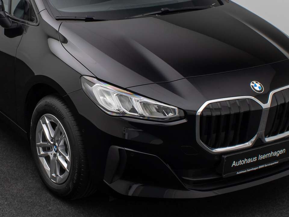 BMW 216 - Imagem 14