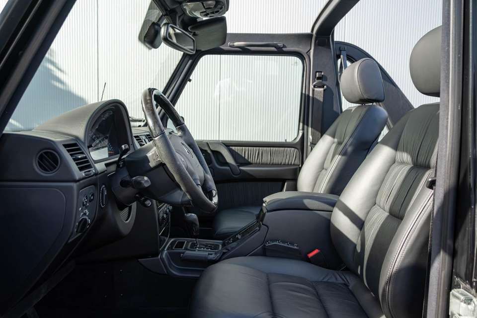 Mercedes-Benz G 500 - Imagem 13