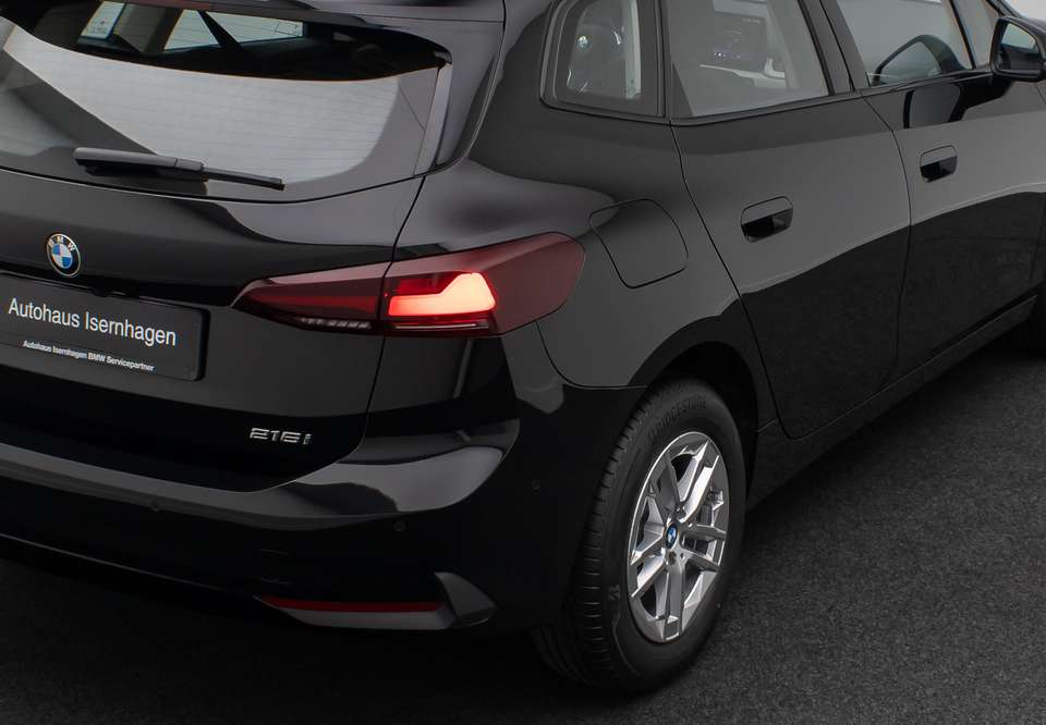 BMW 216 - Imagem 15