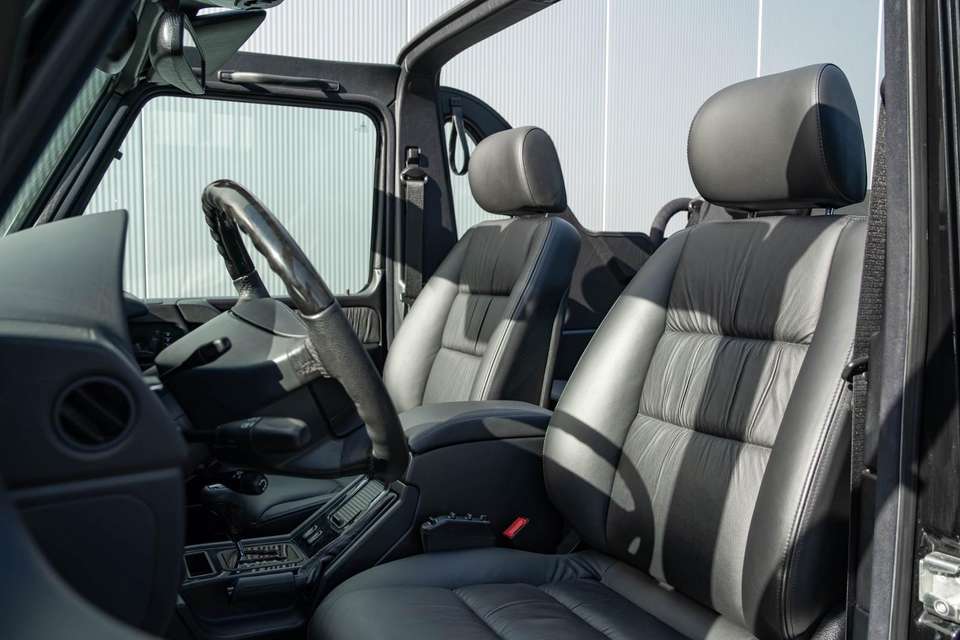 Mercedes-Benz G 500 - Imagem 14