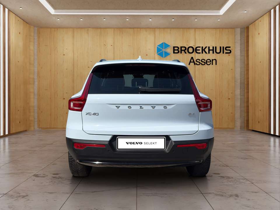 Volvo XC40 - Imagem 4