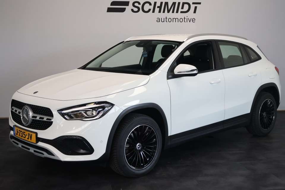 Mercedes-Benz GLA 200 - Imagem 1