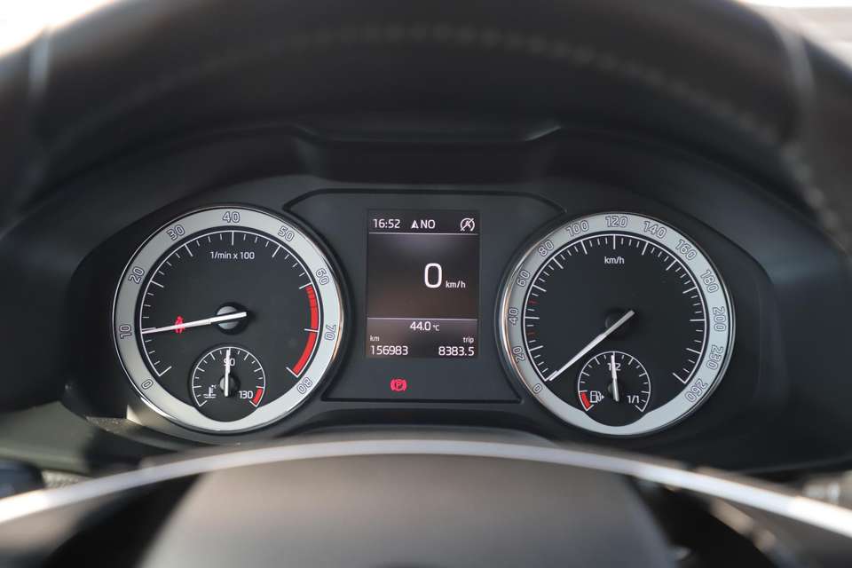 Skoda Karoq - Imagem 15