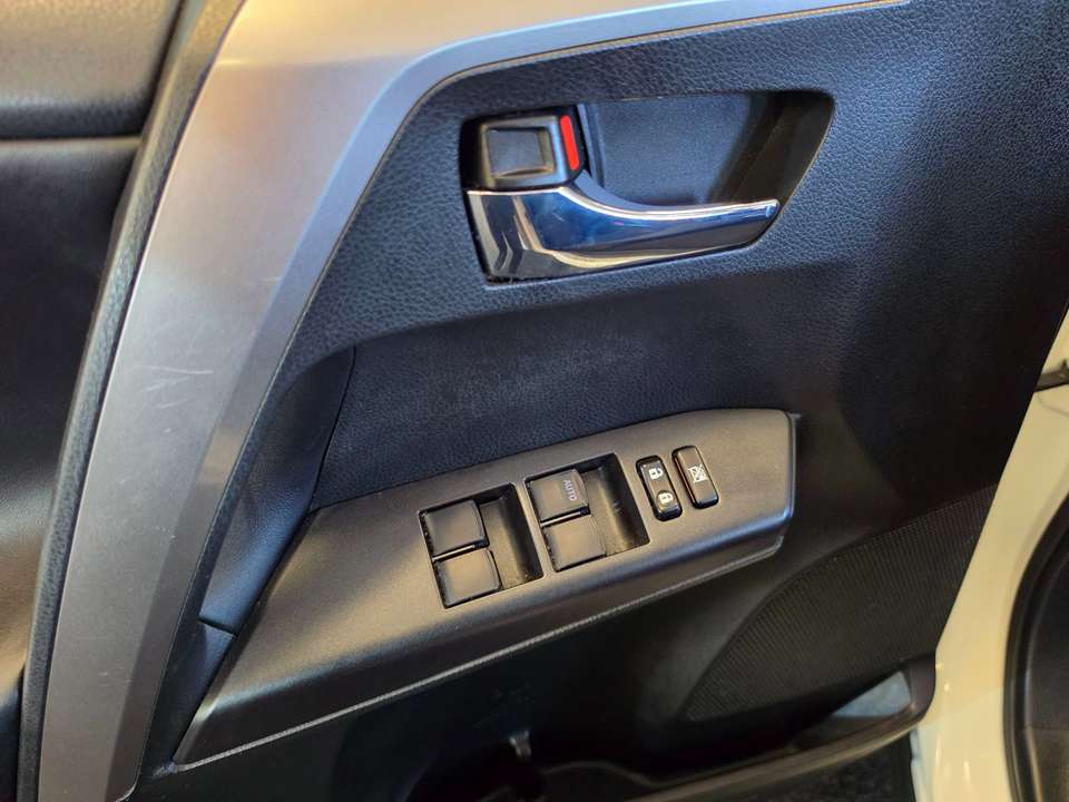 Toyota RAV 4 - Imagem 16
