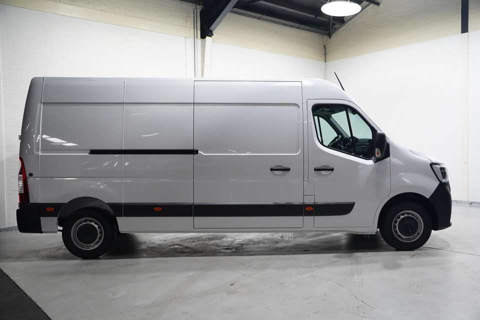Renault Master - Imagem 8