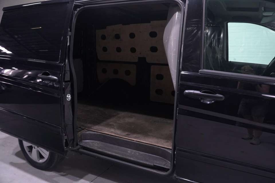 Mercedes-Benz Vito - Imagem 13
