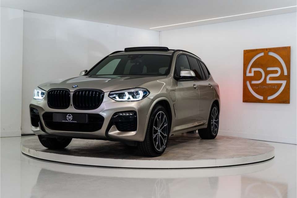 BMW X3 - Imagem 1