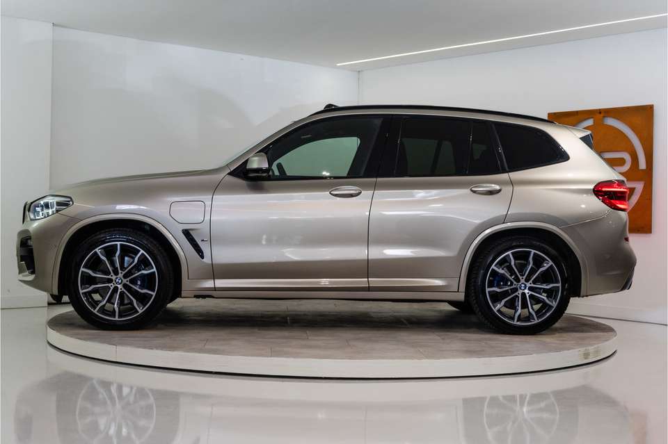 BMW X3 - Imagem 2