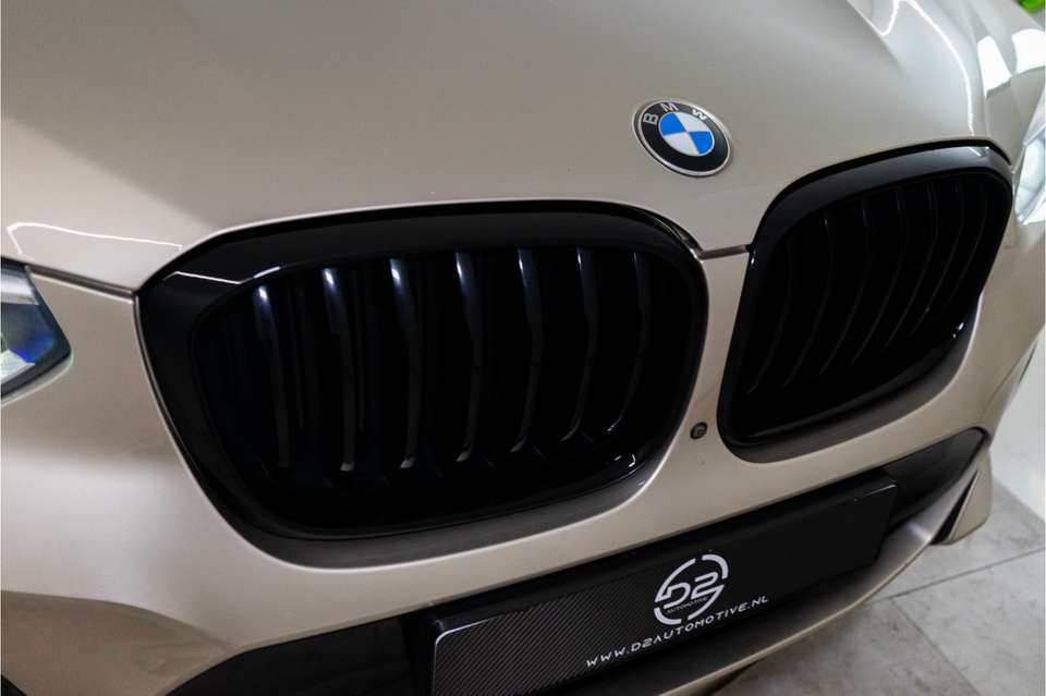 BMW X3 - Imagem 11