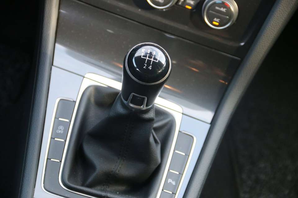 Volkswagen Golf - Imagem 14