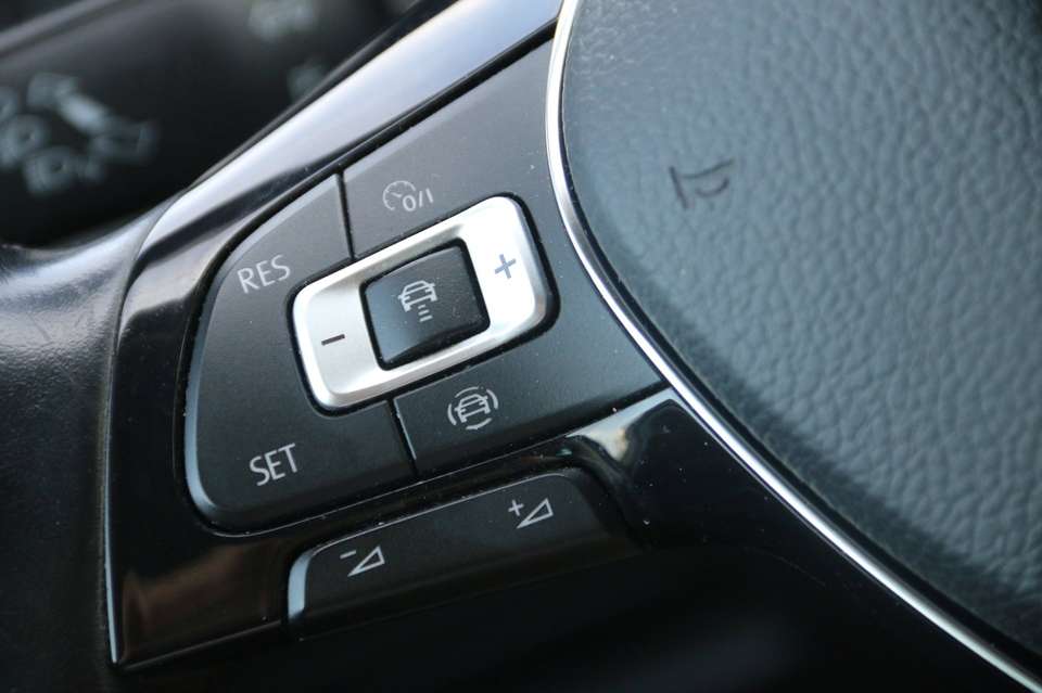 Volkswagen Golf - Imagem 17