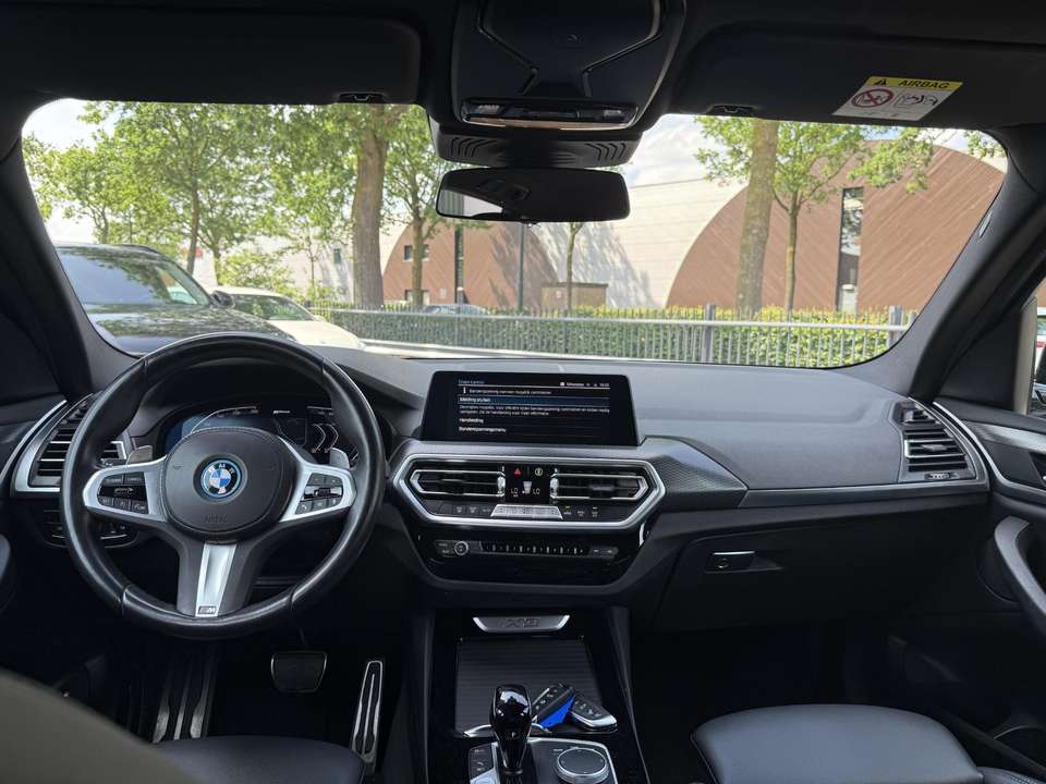 BMW X3 - Imagem 11