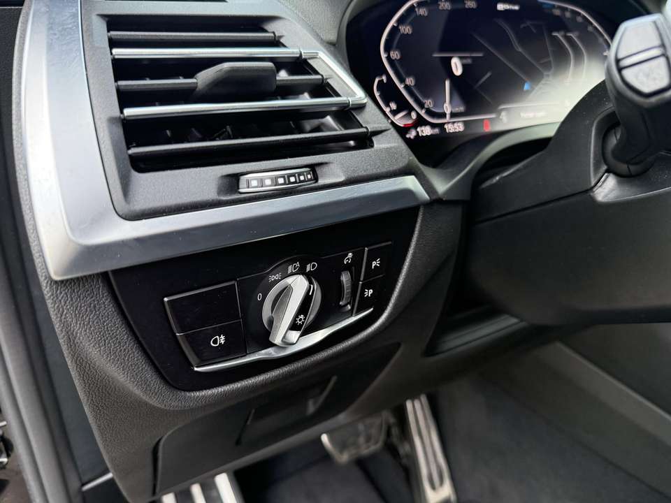 BMW X3 - Imagem 15