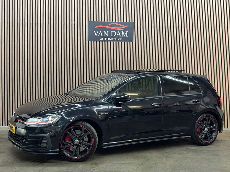 Volkswagen Golf GTI - Imagem 1