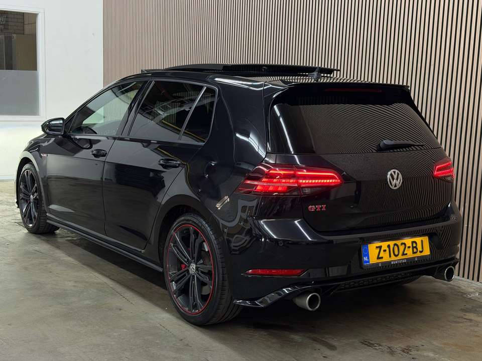 Volkswagen Golf GTI - Imagem 6