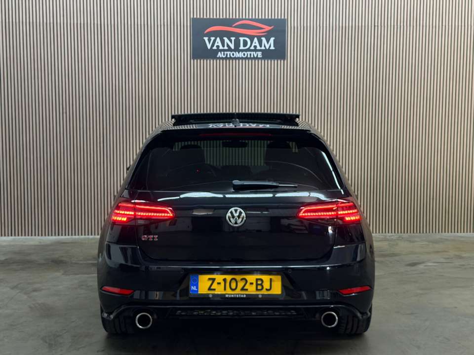 Volkswagen Golf GTI - Imagem 11