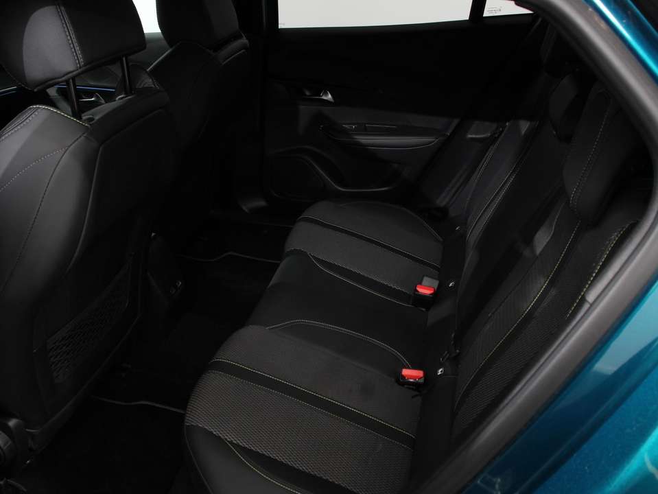 Peugeot 2008 - Imagem 10