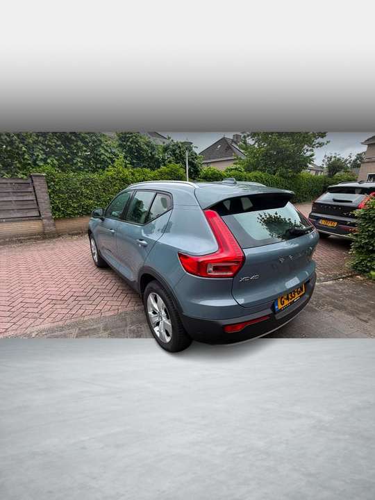 Volvo XC40 - Imagem 2